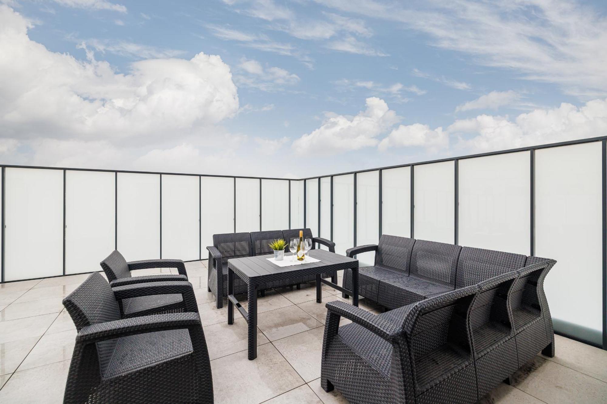 Ina Rent - Przystan Letnica Apartamento Gdańsk Exterior foto